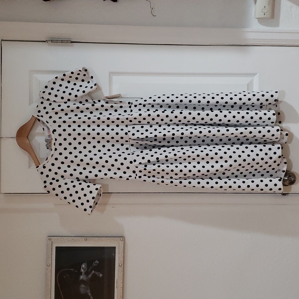 LuLaRoe white and black polka dot dress size Medium